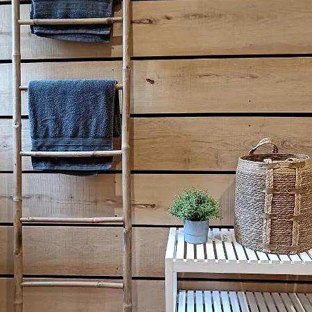 Refuge Des Myosotis - Proche Chambery - Jardin - Calme - Cosy Daire *